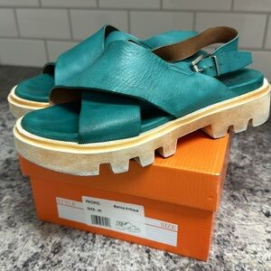 Miz Mooz Pacific Platform Sandals 40EU/9US